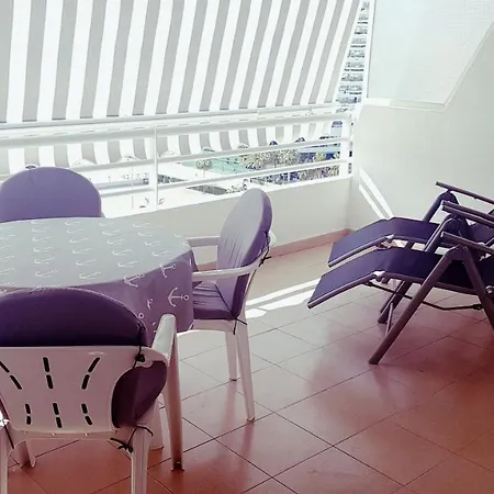 Lägenhet Esmeralda 11 *